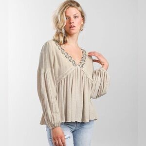 Miss Me Linen Babydoll Lace Embroidered V-Neck Top Flowy Coastal Cowgirl